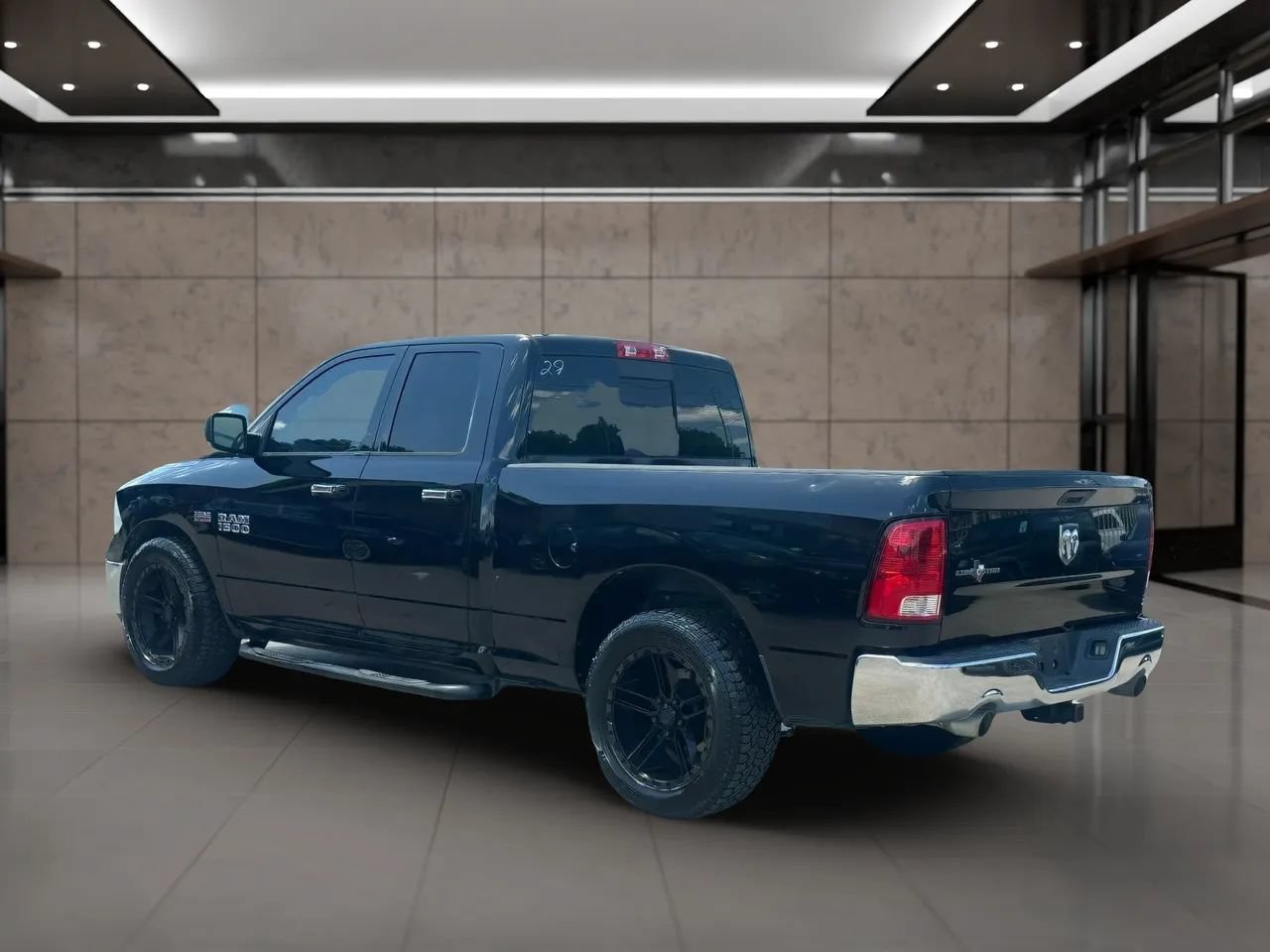 Used 2014 RAM 1500 Lone Star RWD image 16
