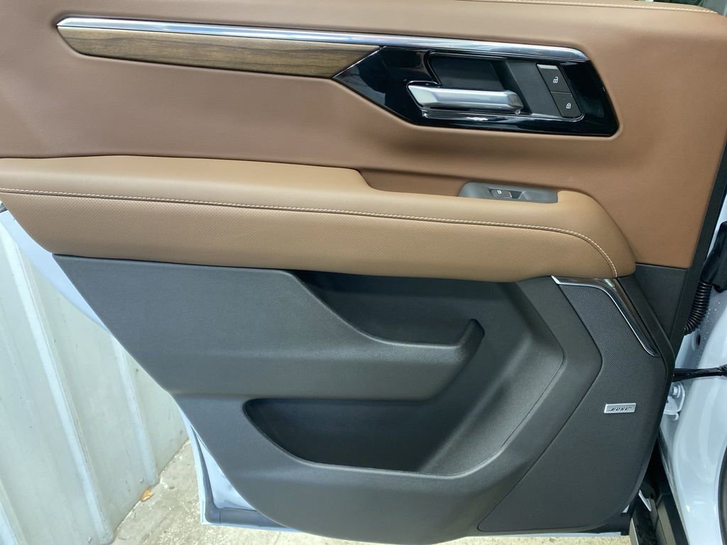 New 2026 Chevrolet Tahoe High Country image 35