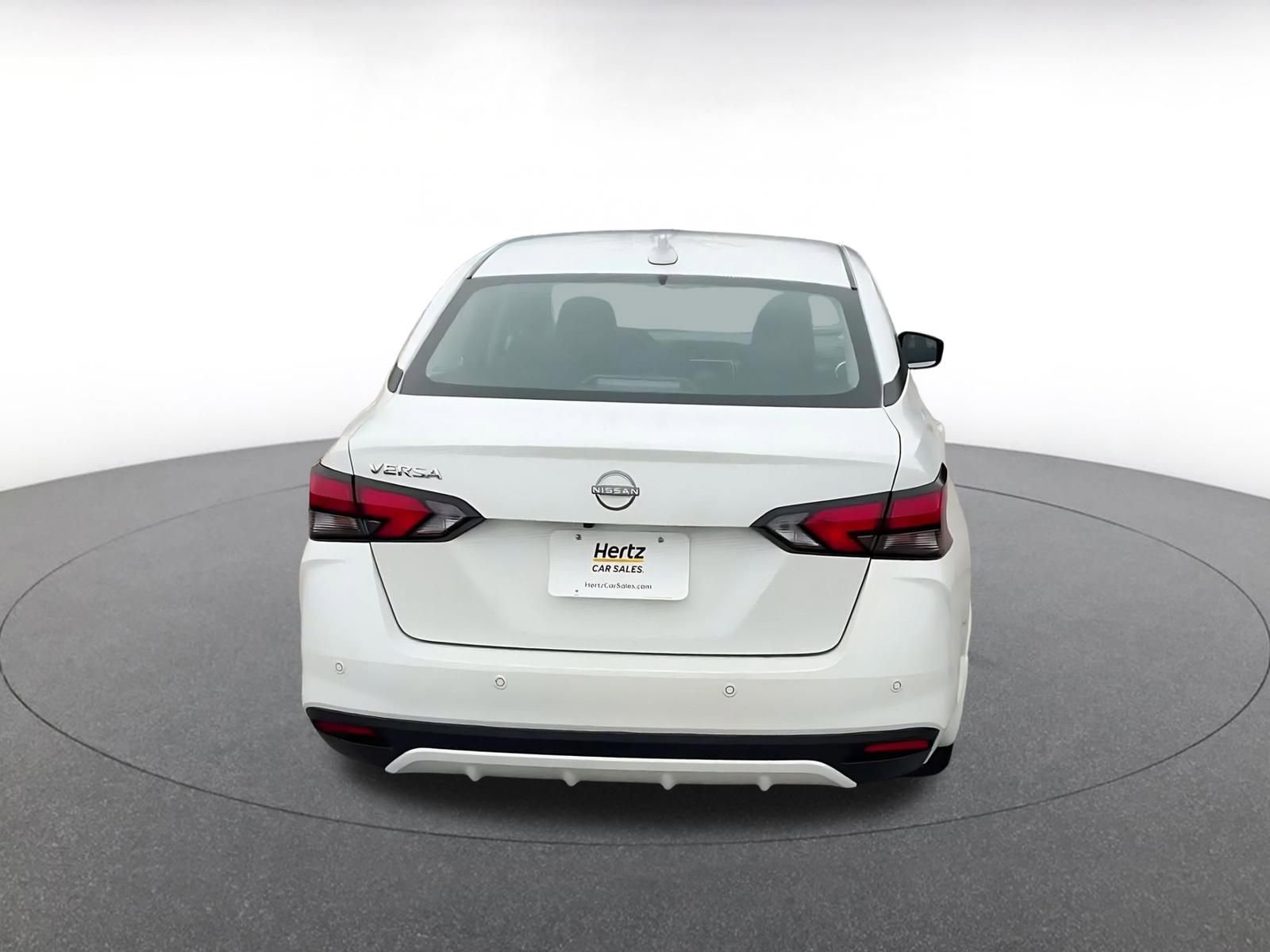 Used 2025 Nissan Versa SV w/ Trunk Package image 12