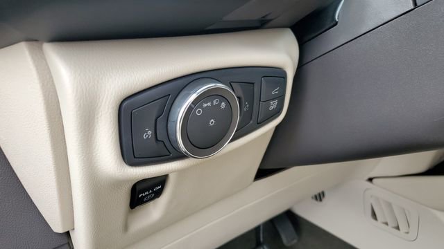 Used 2020 Lincoln Nautilus FWD w/ Equipment Group 101A image 10