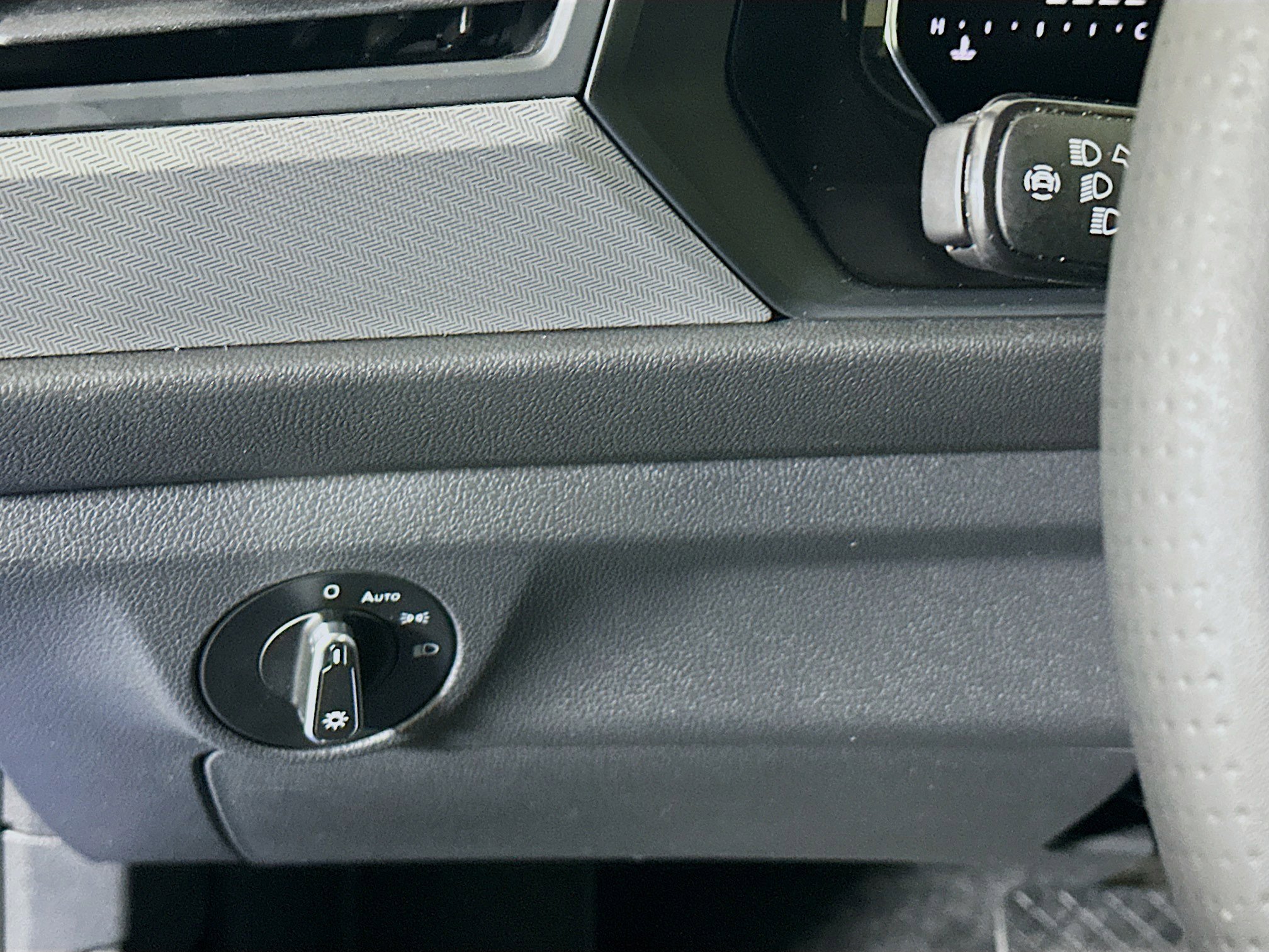 Used 2024 Volkswagen Jetta S image 17