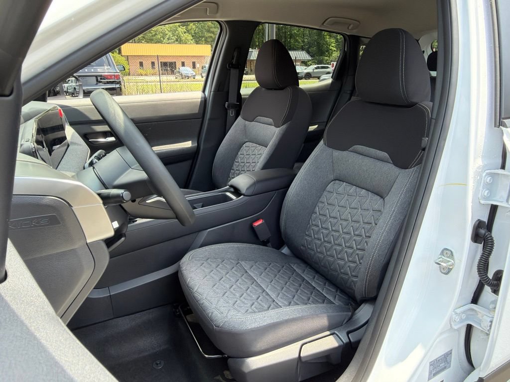 New 2026 Nissan Kicks SV w/ Cold Weather Package AWD/4WD image 16