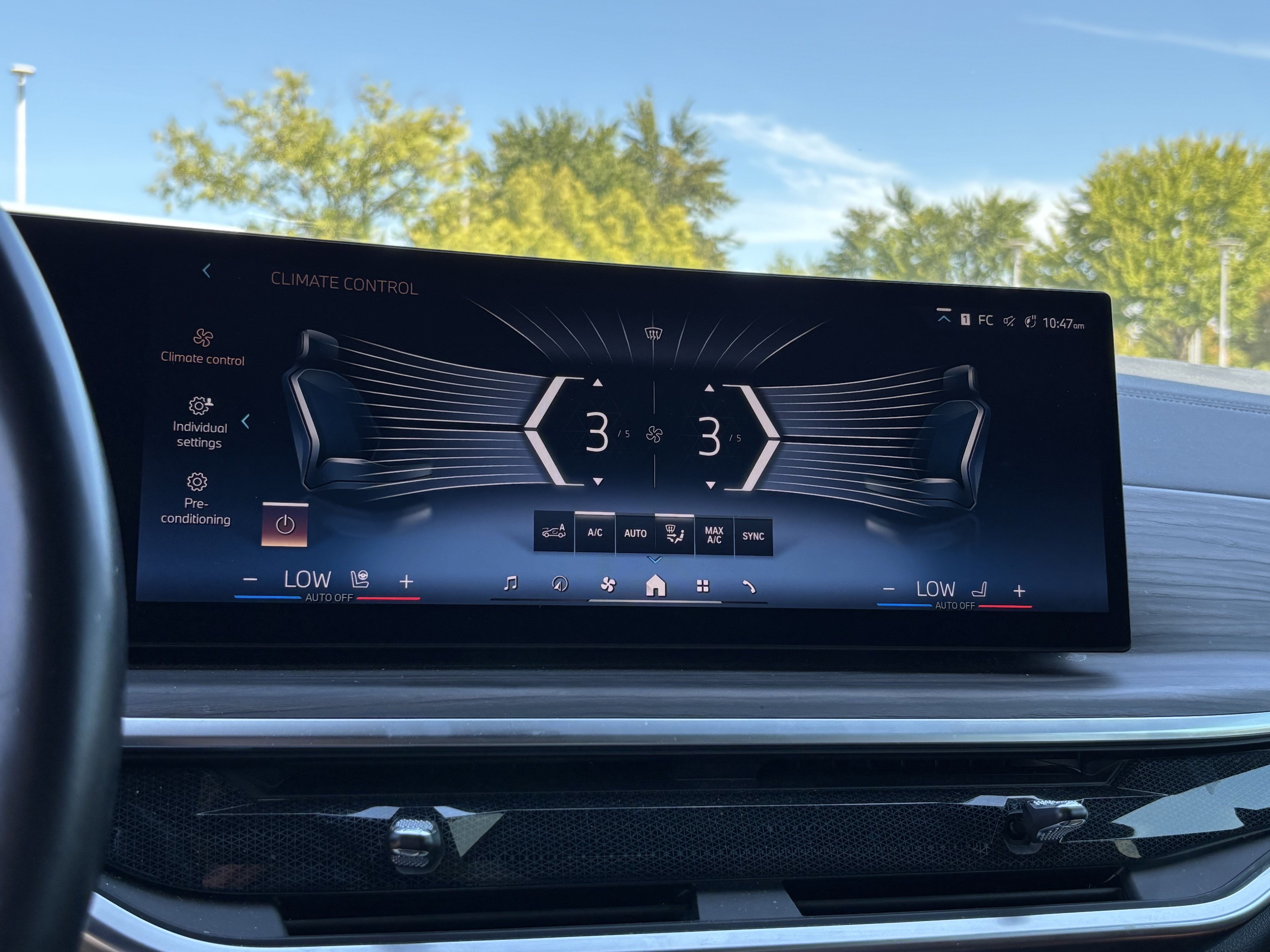 Certified 2024 BMW X5 xDrive40i w/ M Sport Package AWD/4WD image 24