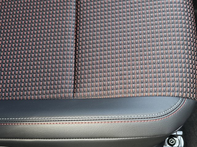 New 2025 Nissan Kicks SR image 23