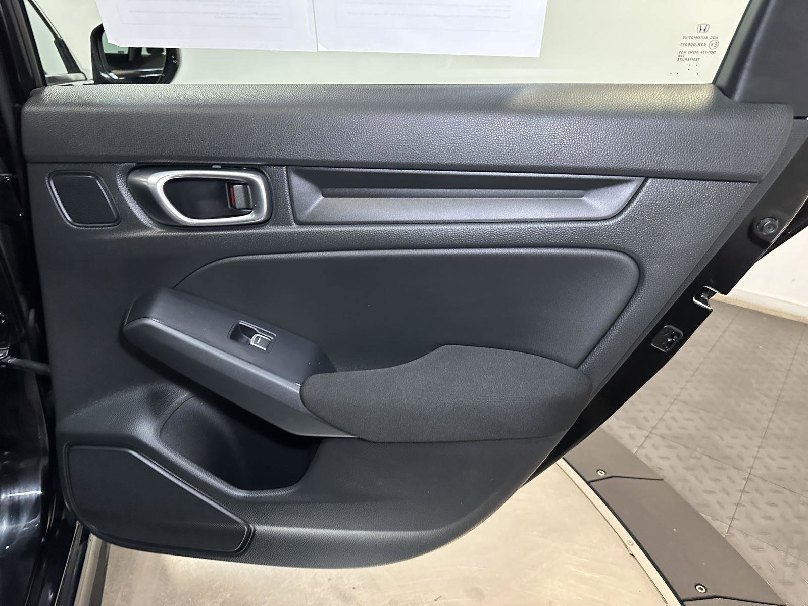 Used 2023 Honda Civic LX image 33