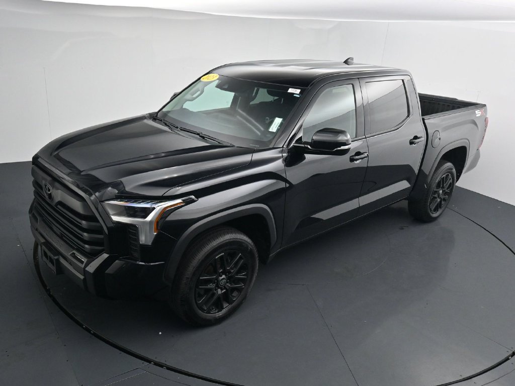 Used 2023 Toyota Tundra SR5 w/ SR5 Convenience Package AWD/4WD image 26