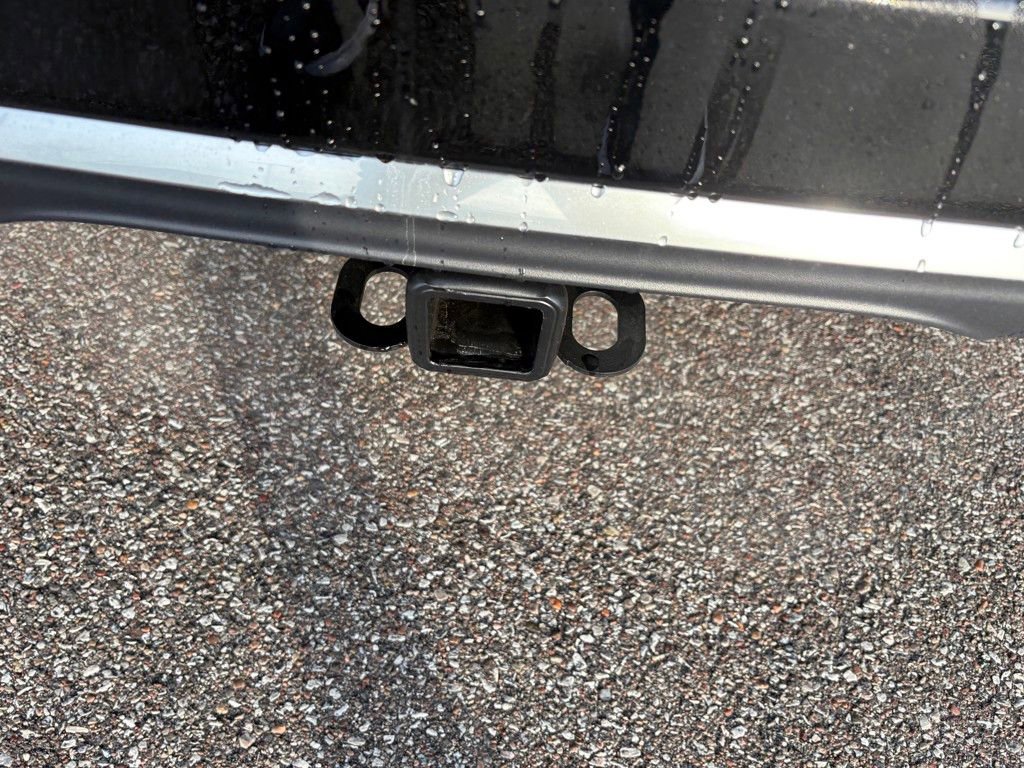 New 2026 Chrysler Pacifica Pinnacle w/ Trailer Tow Group image 26