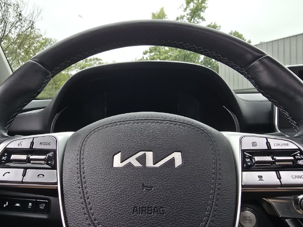 Used 2022 Kia Telluride SX w/ Nightfall Edition Package AWD/4WD image 30