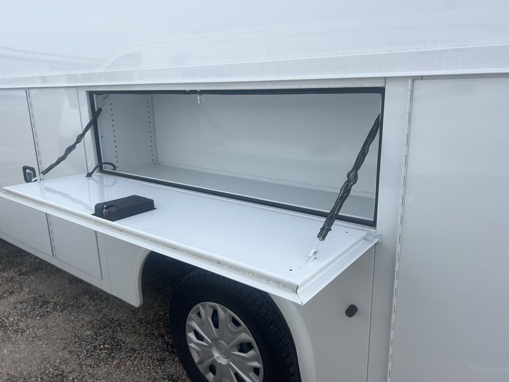 Used 2024 Ford Transit 350 w/ Interior Upgrade Package image 29