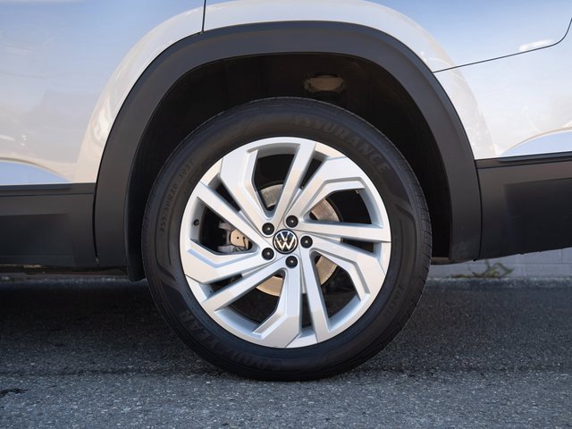 Certified 2022 Volkswagen Atlas SE image 13