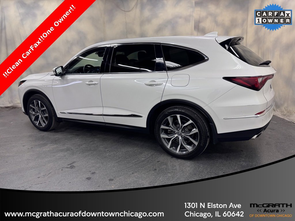 Used 2023 Acura MDX SH-AWD w/ Technology Package image 4