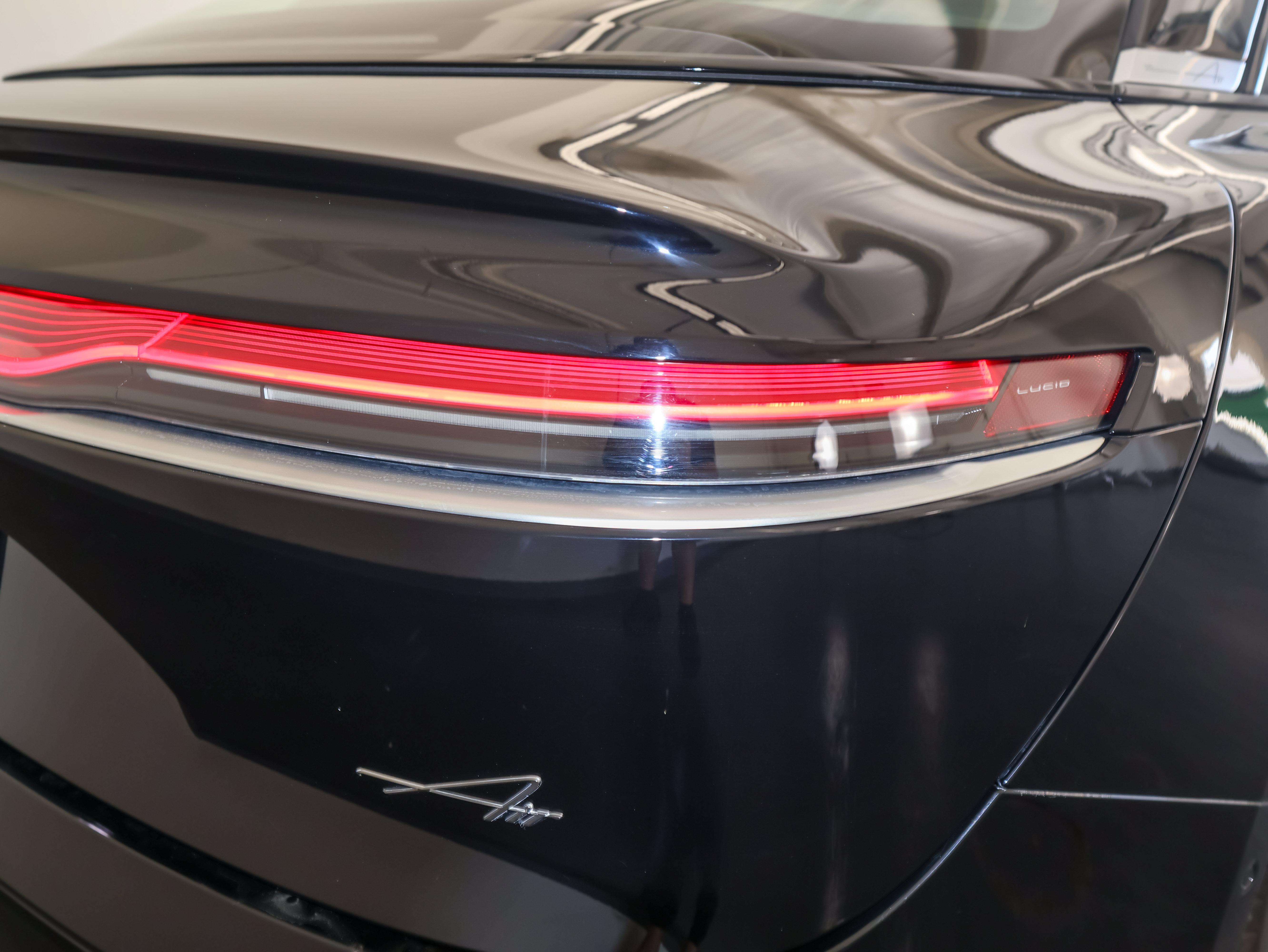 Used 2023 Lucid Air Pure AWD/4WD image 45