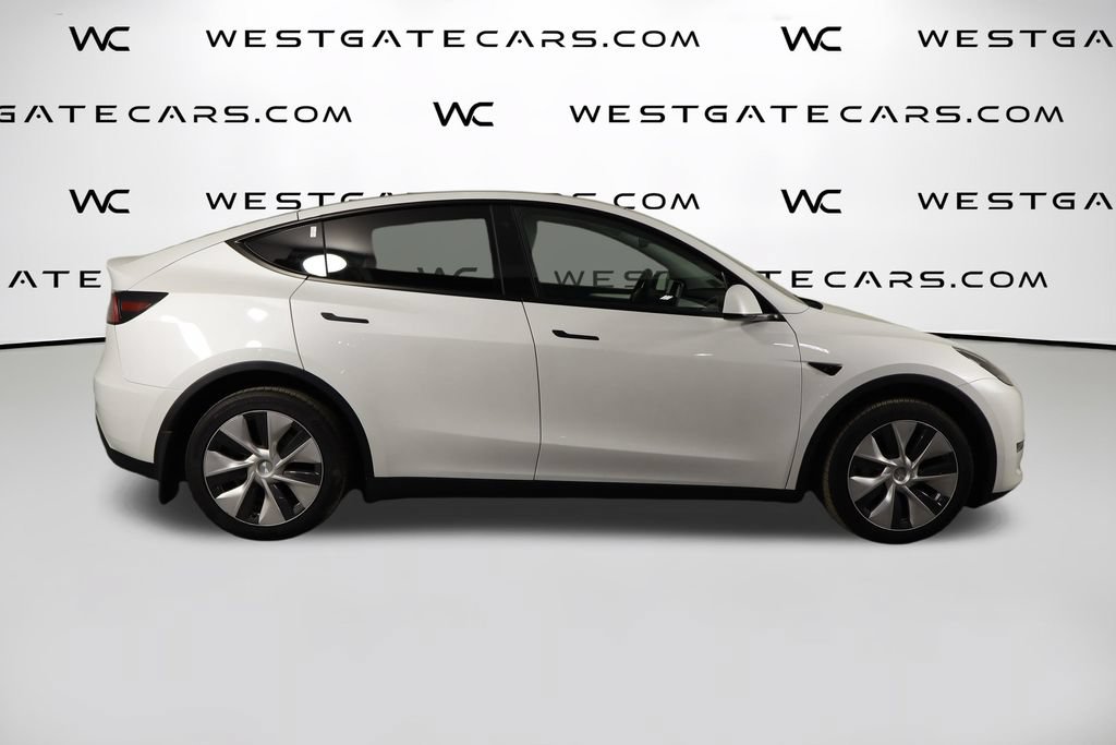 Used 2023 Tesla Model Y Long Range AWD/4WD image 46