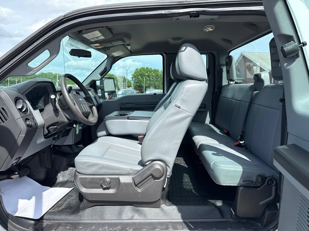 Used 2016 Ford F250 XL w/ XL Appearance Package AWD/4WD image 20