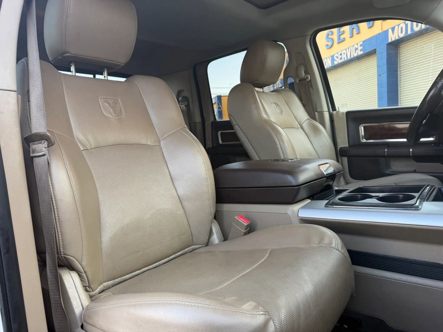 Used 2012 RAM 2500 Laramie w/ HD Snow Plow Prep Group AWD/4WD image 15