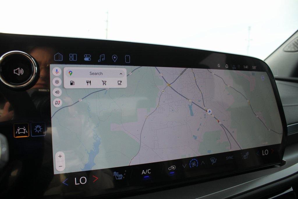 New 2026 Chevrolet Traverse LT w/ Enhanced Driving Package image 17