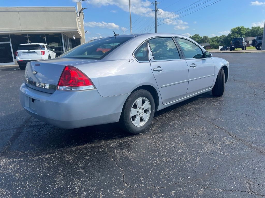 Used 2006 Chevrolet Impala LT w/ Preferred Equipment Group FWD image 3