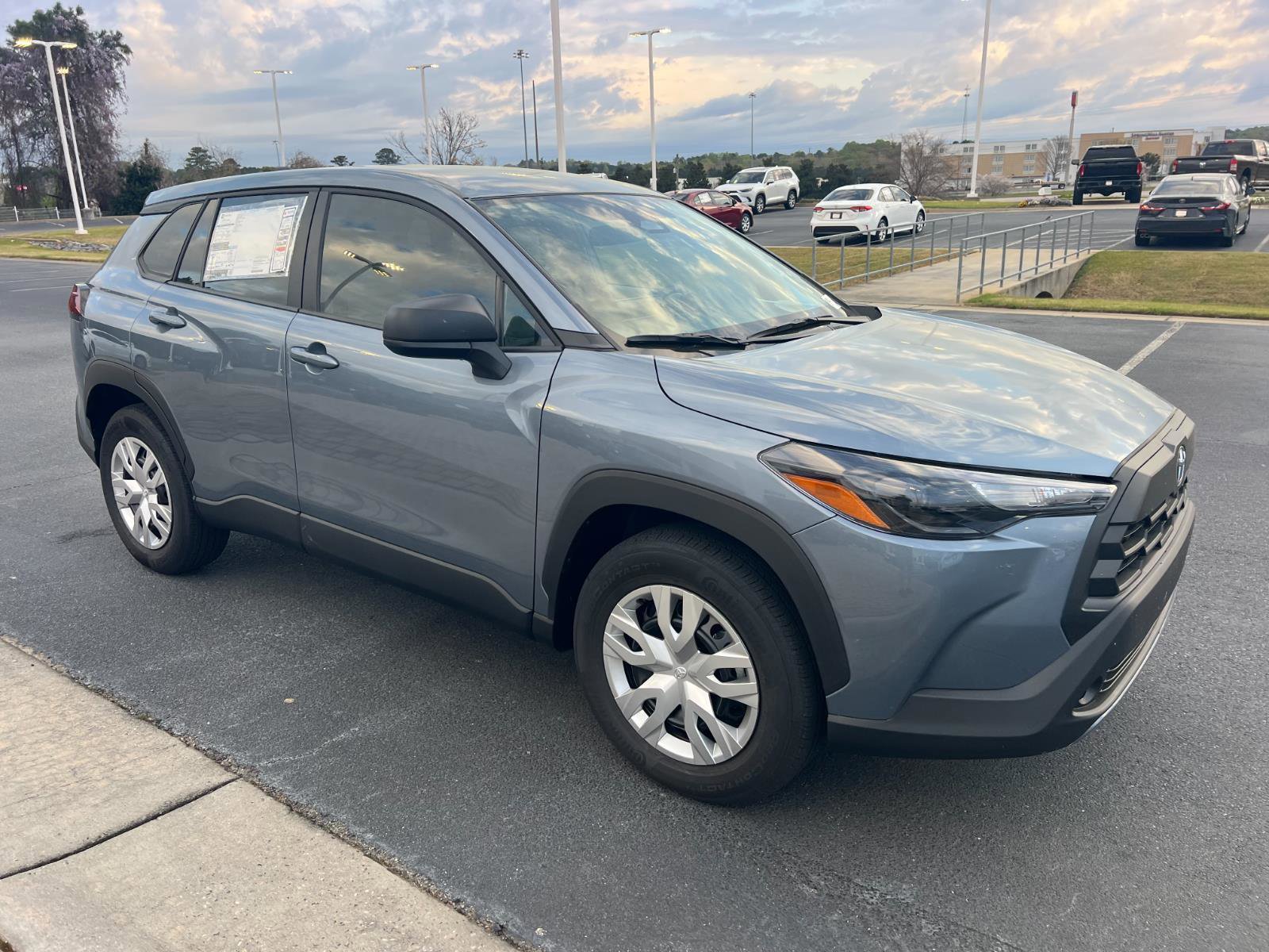 New 2026 Toyota Corolla Cross L image 8