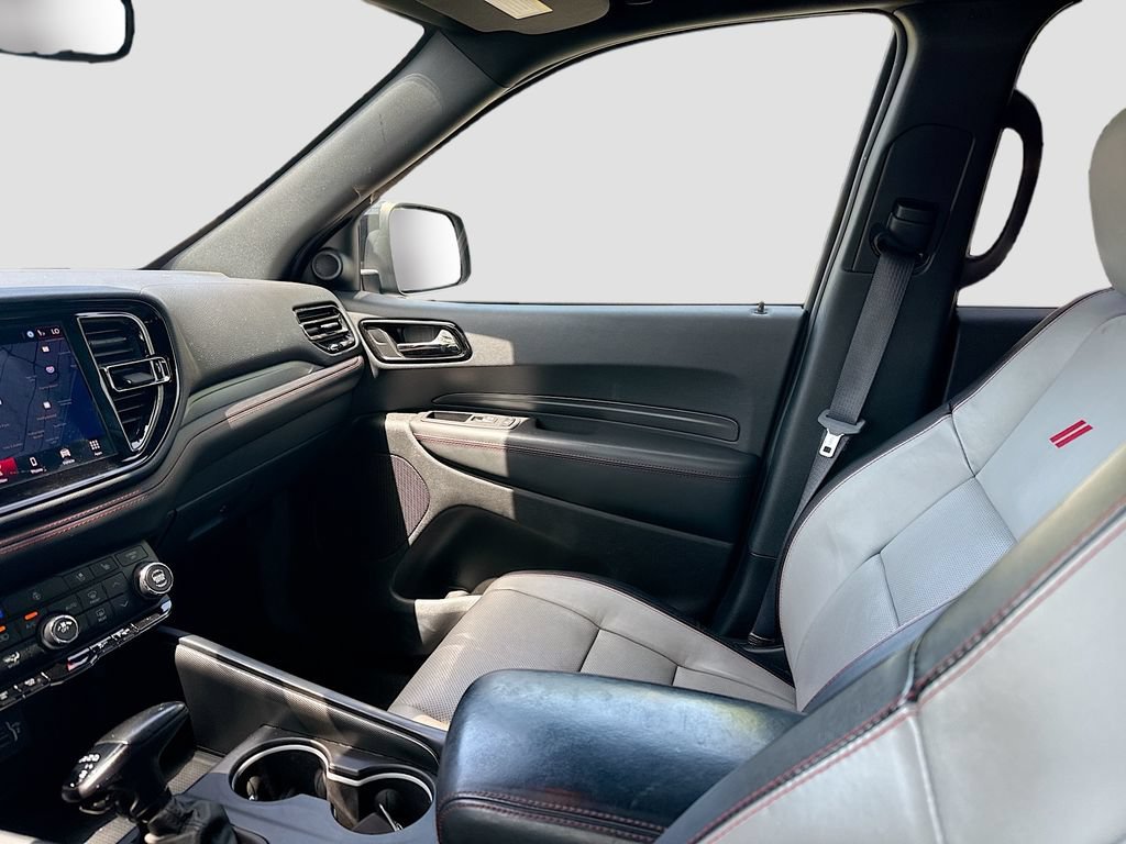 Used 2023 Dodge Durango GT RWD image 25
