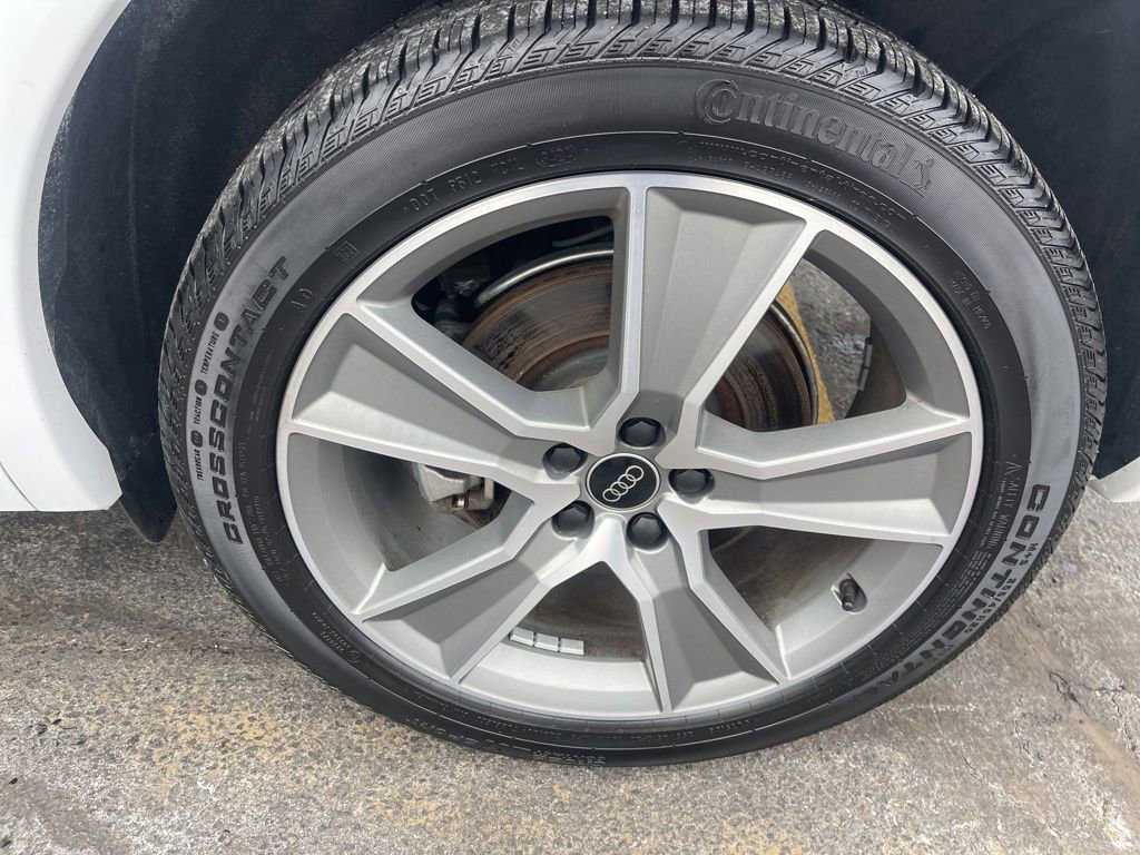 Used 2025 Audi Q5 2.0T Premium image 25