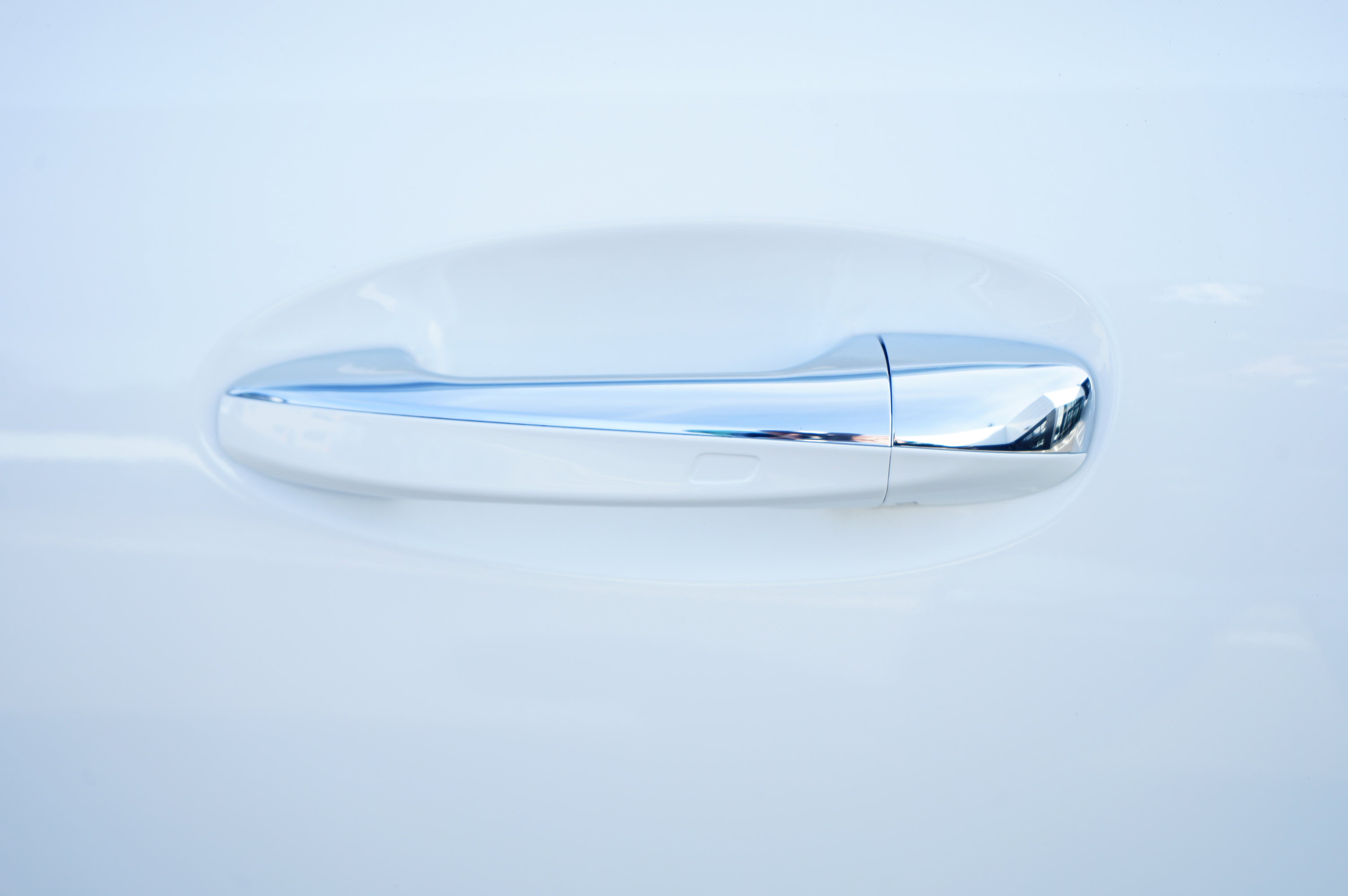 Used 2023 Mercedes-Benz EQB 300 4MATIC image 10