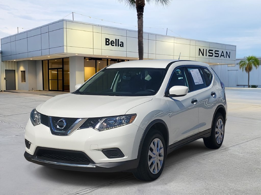 Used 2016 Nissan Rogue S AWD/4WD image 1