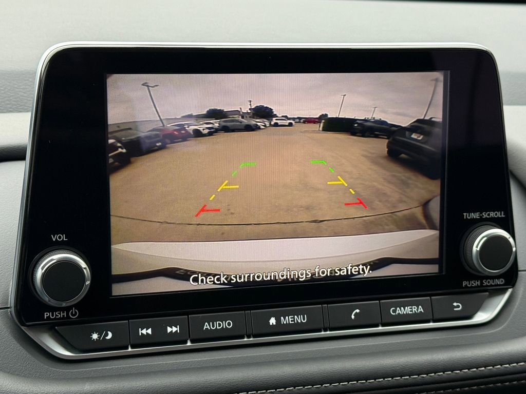 Used 2026 Nissan Rogue SV FWD image 22