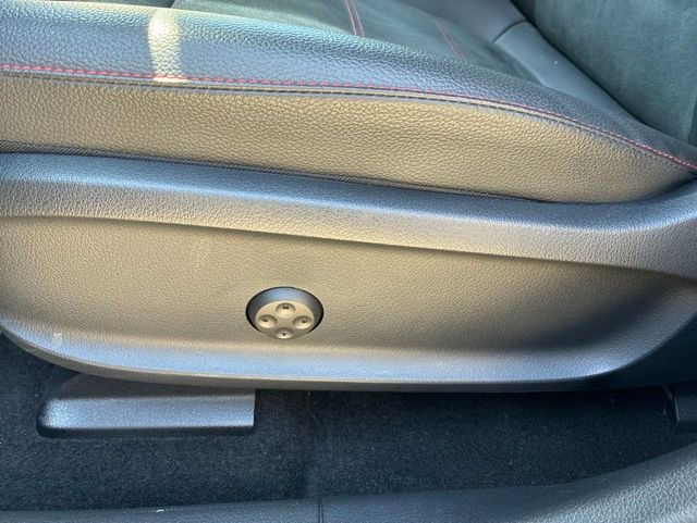 Used 2023 Mercedes-Benz EQB 300 4MATIC image 11