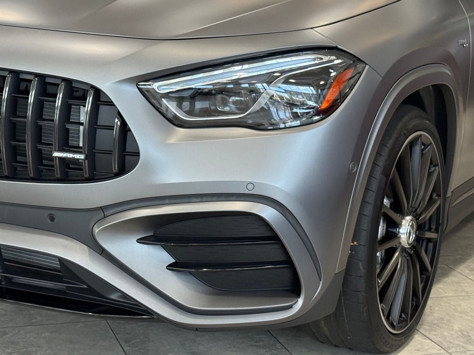 New 2025 Mercedes-Benz GLA 35 AMG 4MATIC image 3