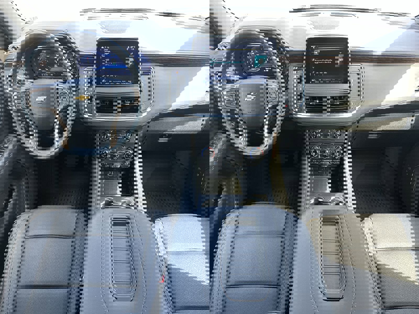 Used 2024 Chevrolet Tahoe High Country w/ Premium Package image 18