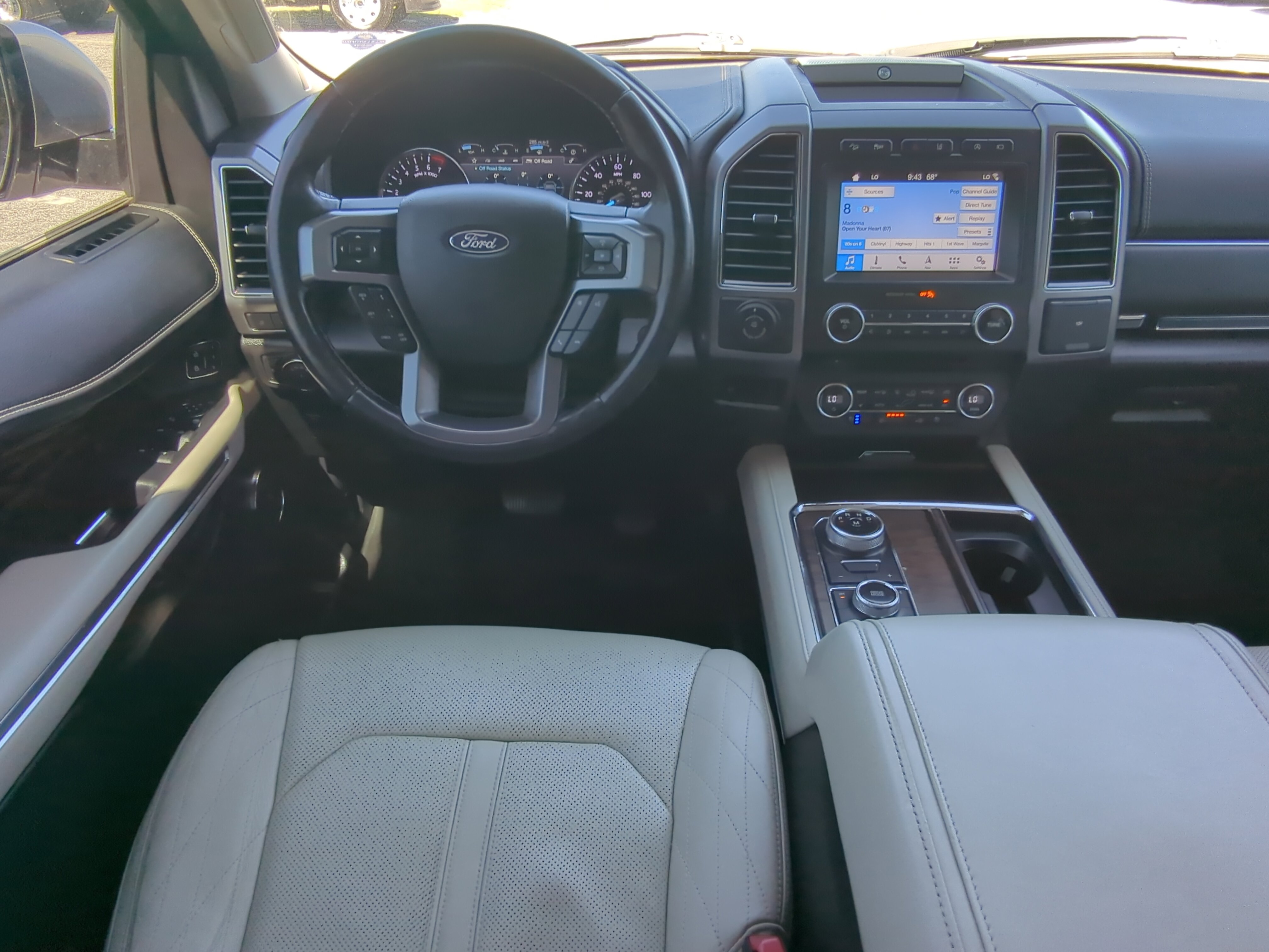 Certified 2018 Ford Expedition Max Platinum AWD/4WD image 14