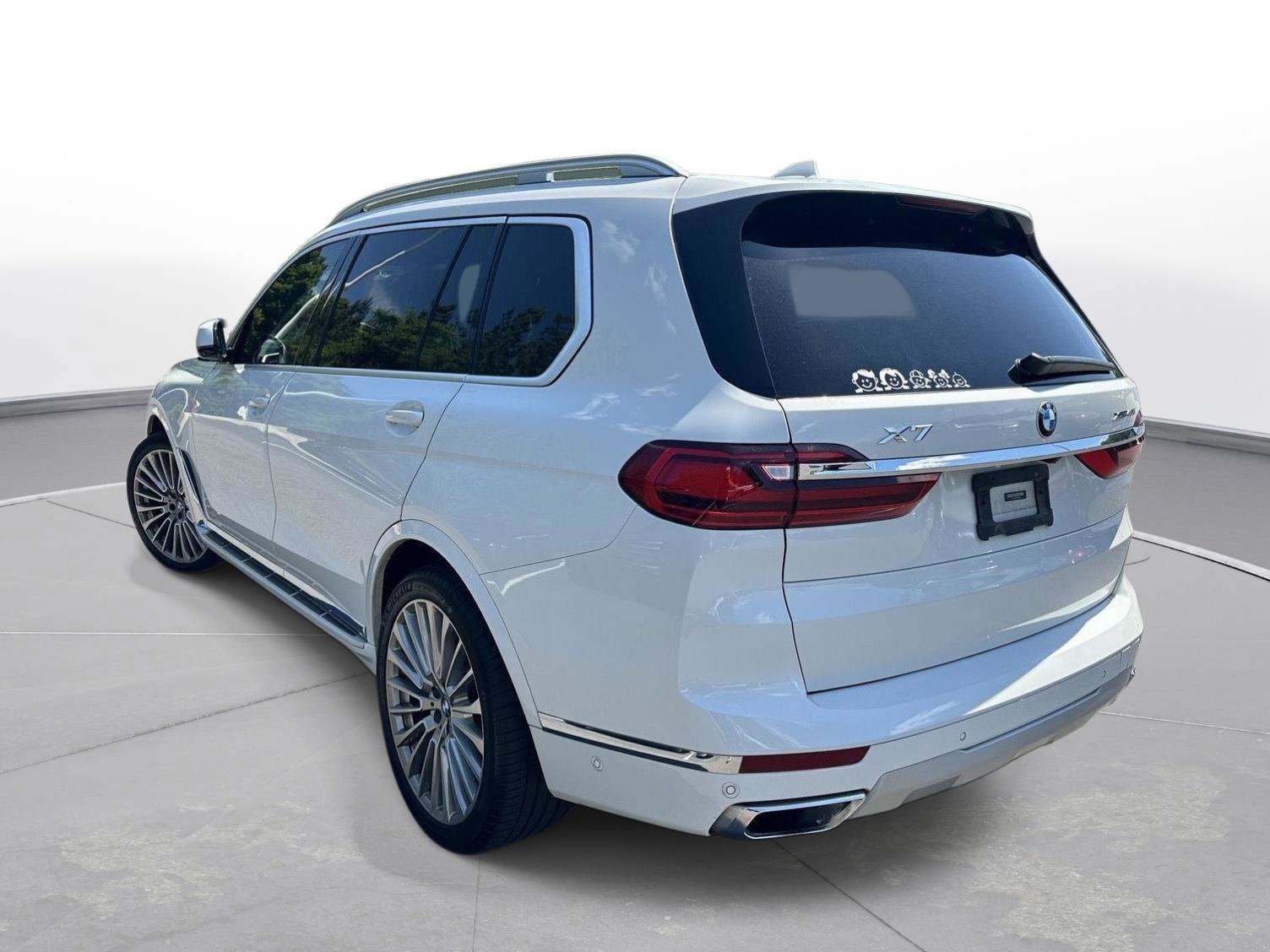 Used 2021 BMW X7 xDrive40i w/ Premium Package 2 AWD/4WD image 8