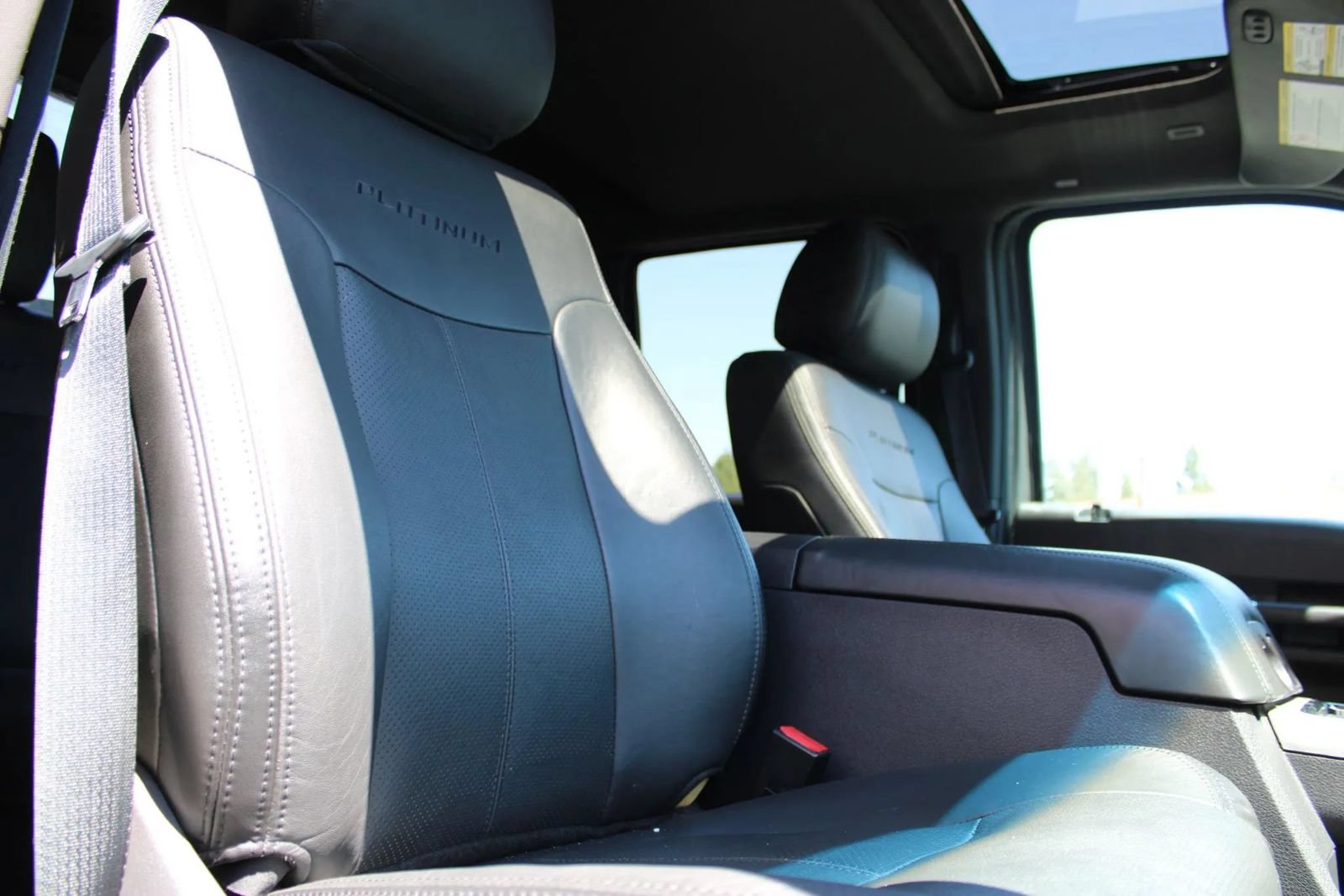 Used 2016 Ford F350 Platinum AWD/4WD image 19