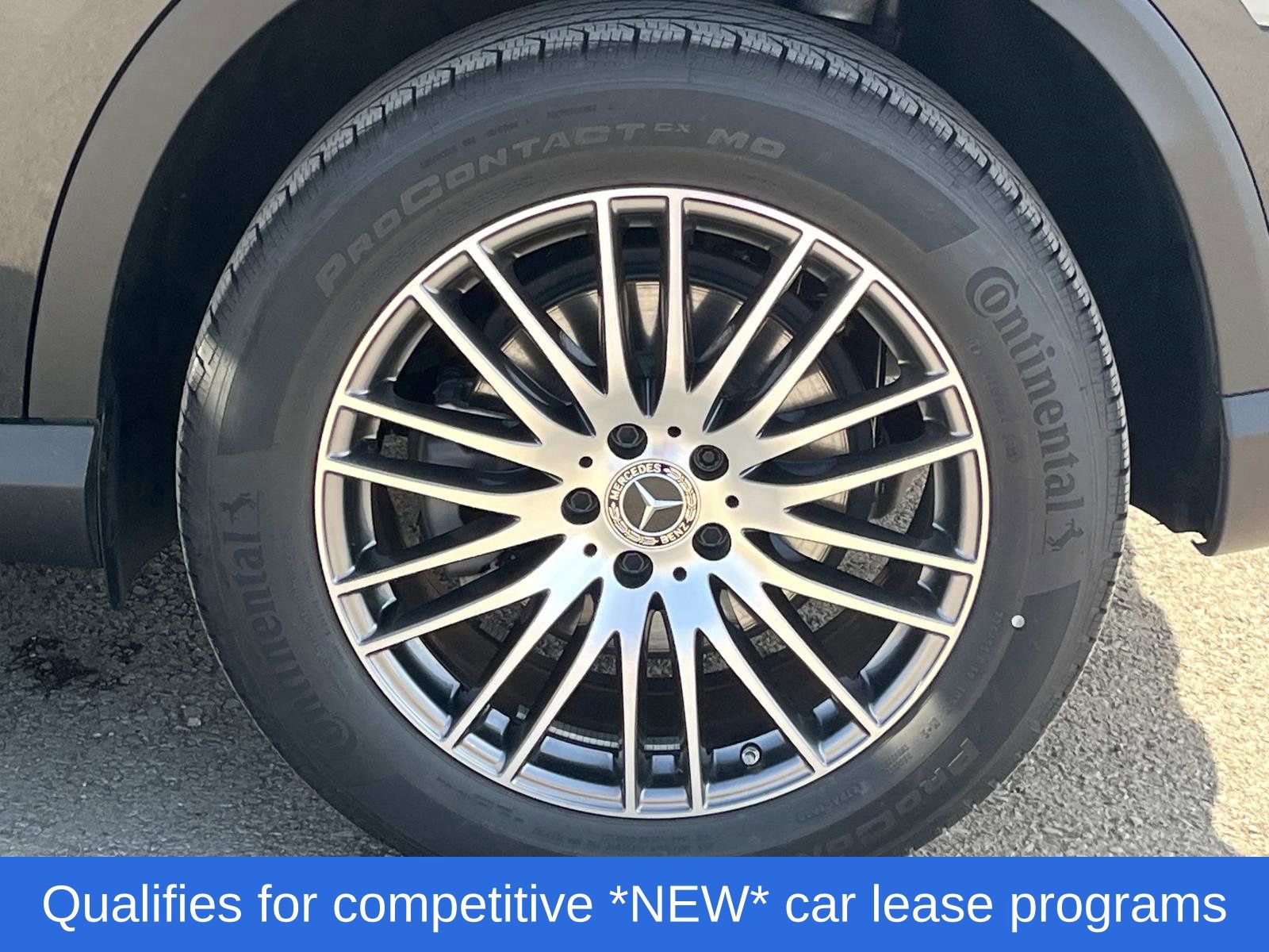 Used 2025 Mercedes-Benz GLC 300 image 12