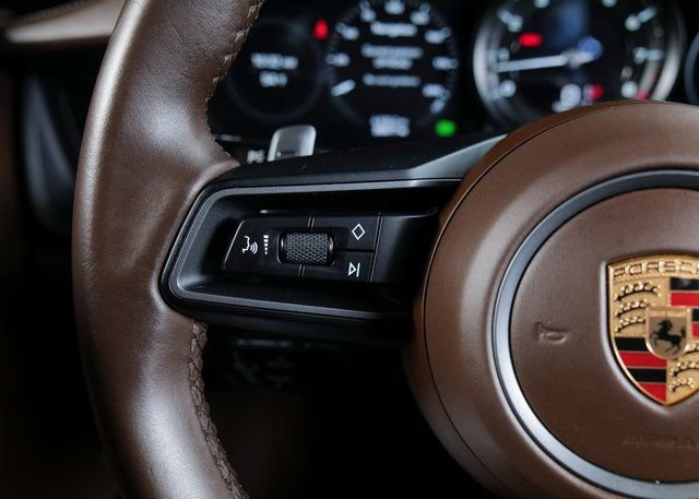 Used 2021 Porsche 911 Carrera S image 23