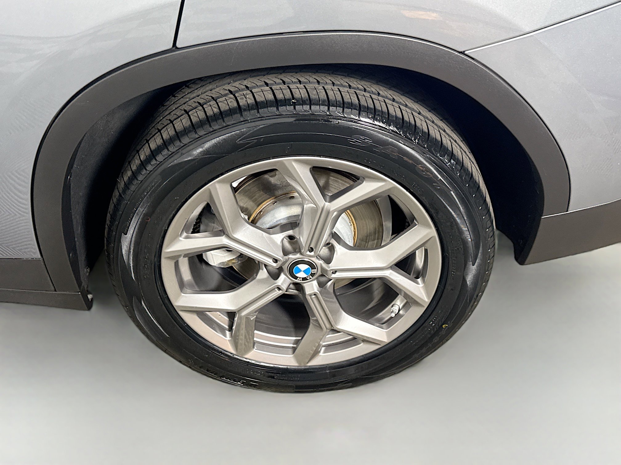 Used 2024 BMW X3 sDrive30i w/ Convenience Package image 37