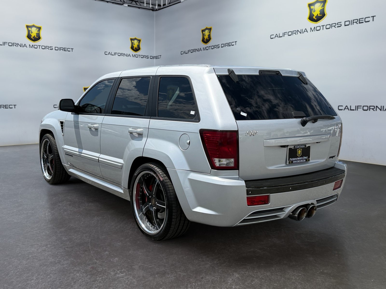 Used 2008 Jeep Grand Cherokee SRT8 w/ SRT Option Group II AWD/4WD image 3