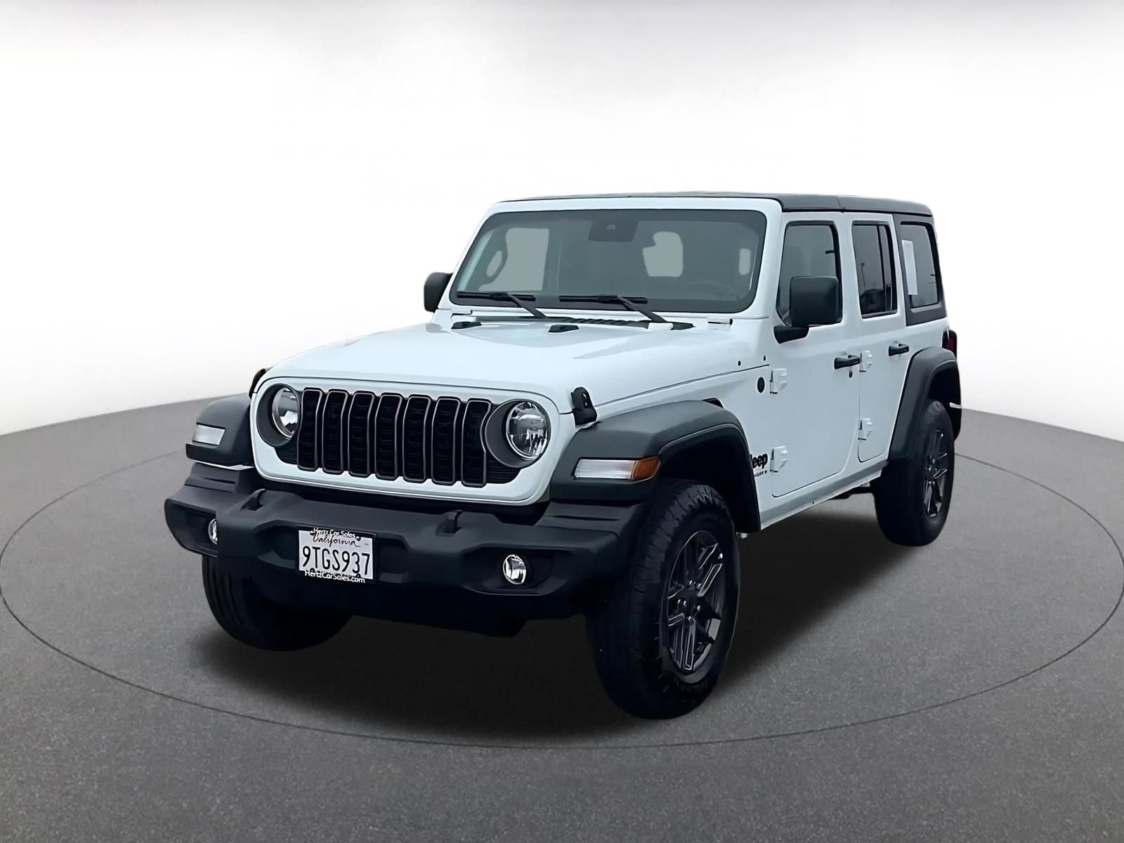 Used 2025 Jeep Wrangler Sport S image 7