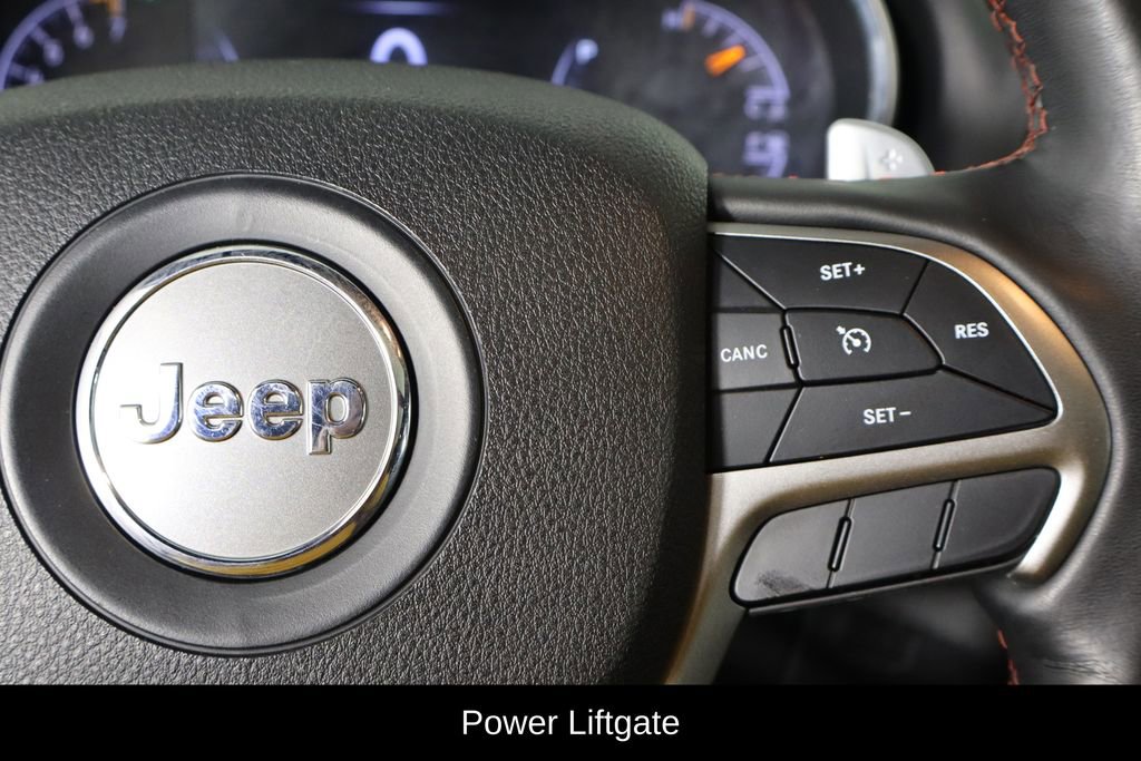 Used 2018 Jeep Grand Cherokee Trailhawk w/ Trailhawk Luxury Group image 10