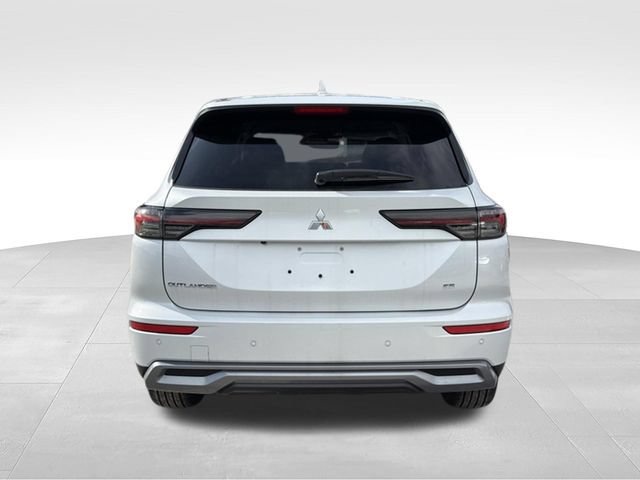 New 2026 Mitsubishi Outlander SE FWD video 4