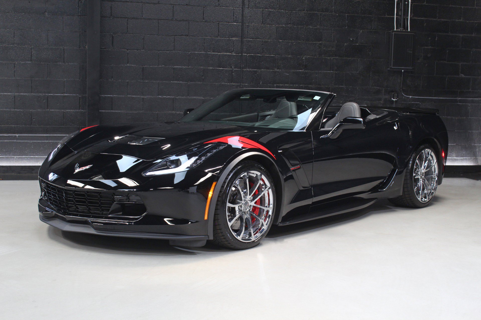 Used 2019 Chevrolet Corvette Grand Sport RWD image 5