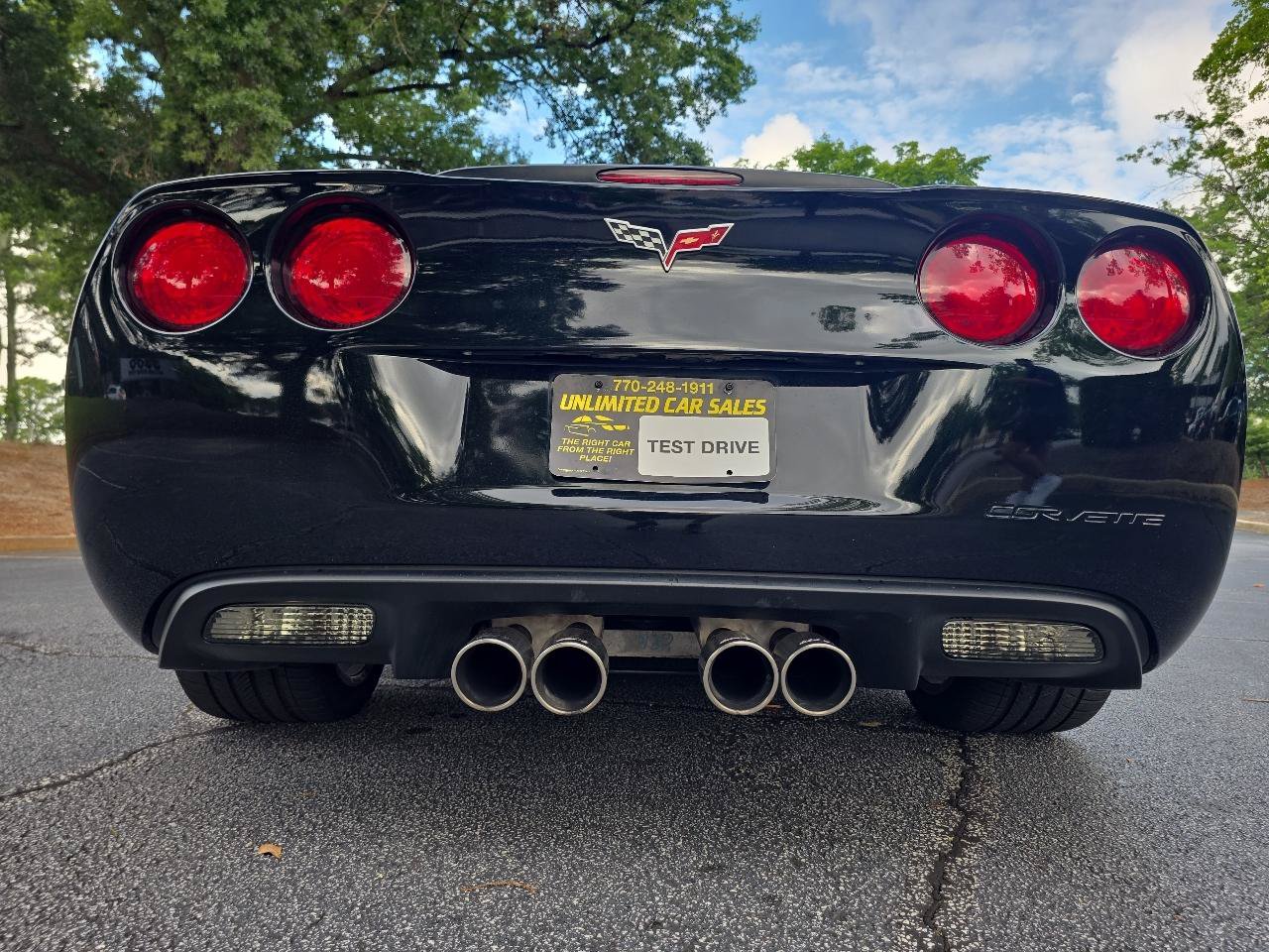 Used 2006 Chevrolet Corvette Coupe w/ Preferred Equipment Group RWD image 33