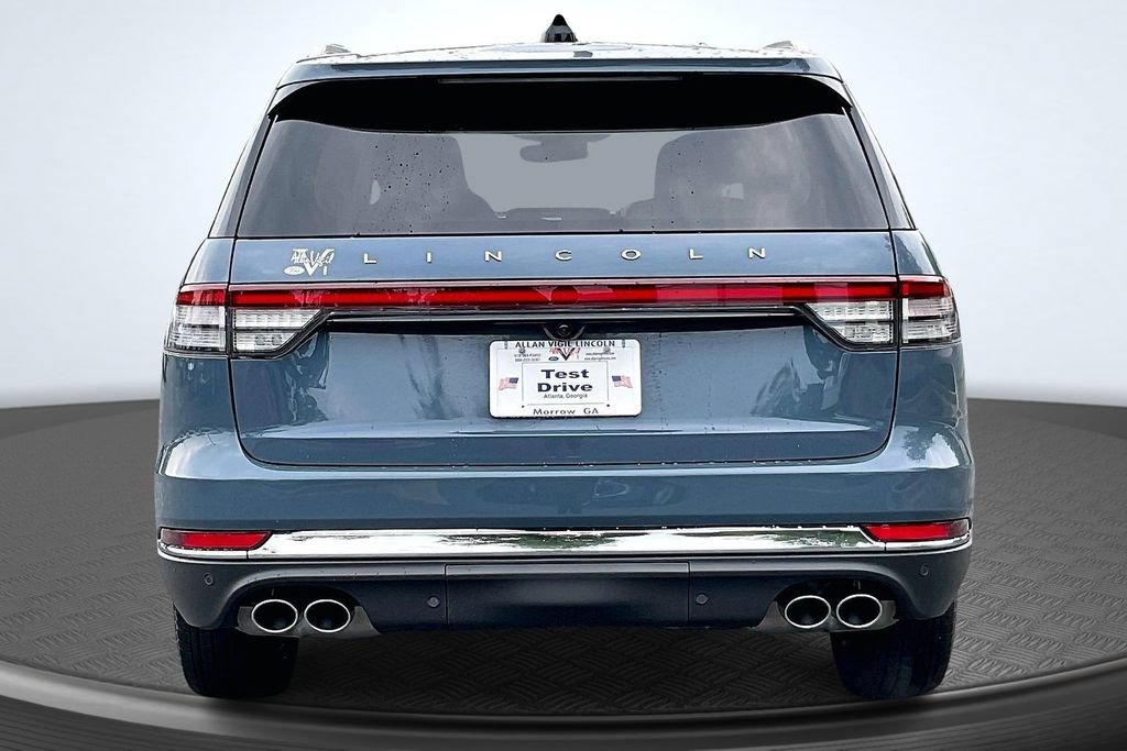 Used 2026 Lincoln Aviator 2WD image 6