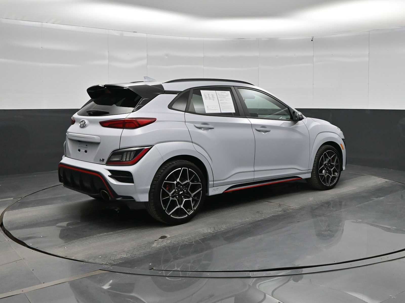 Used 2022 Hyundai Kona N FWD image 5