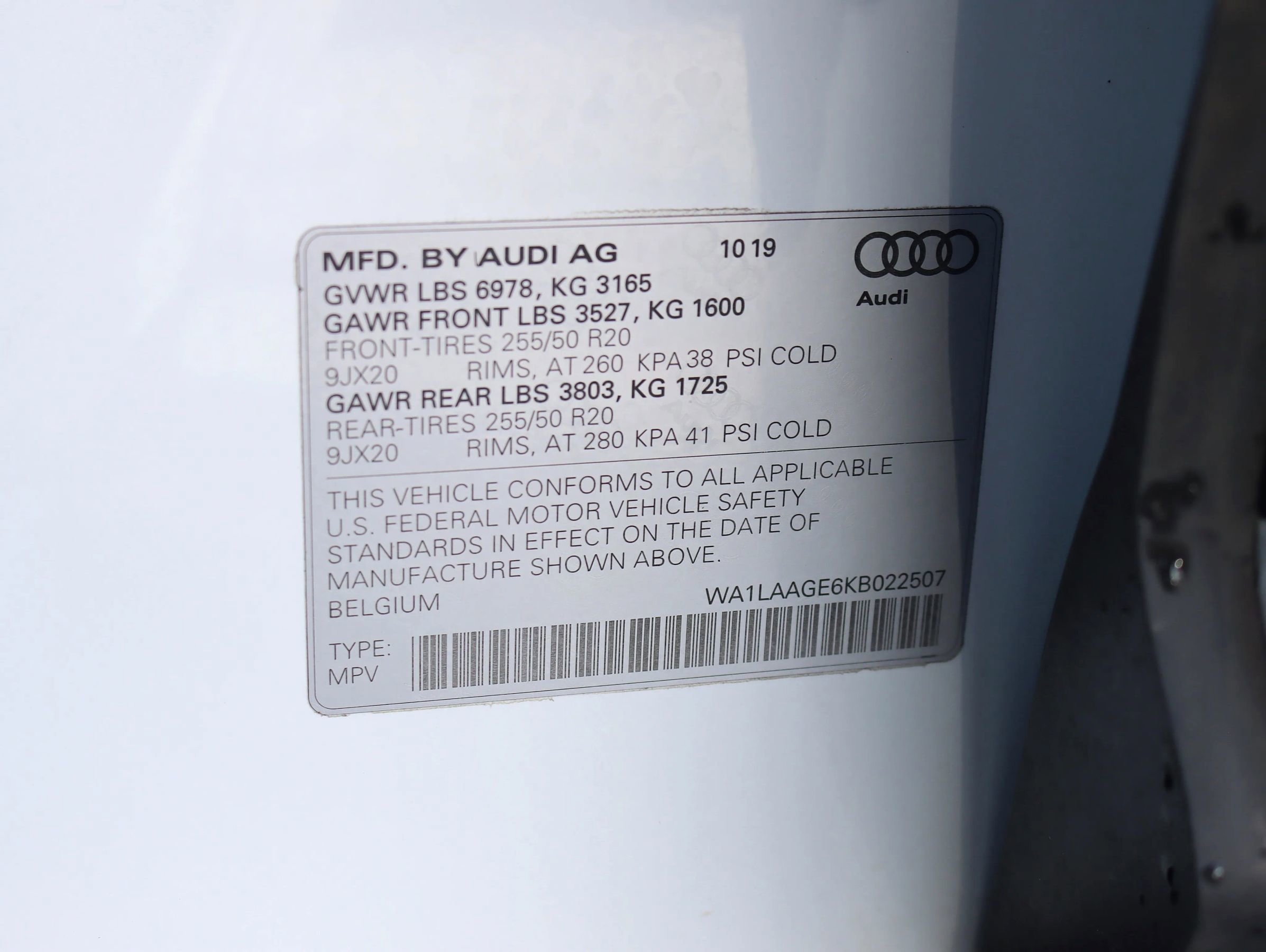 Used 2019 Audi e-tron Premium Plus image 43