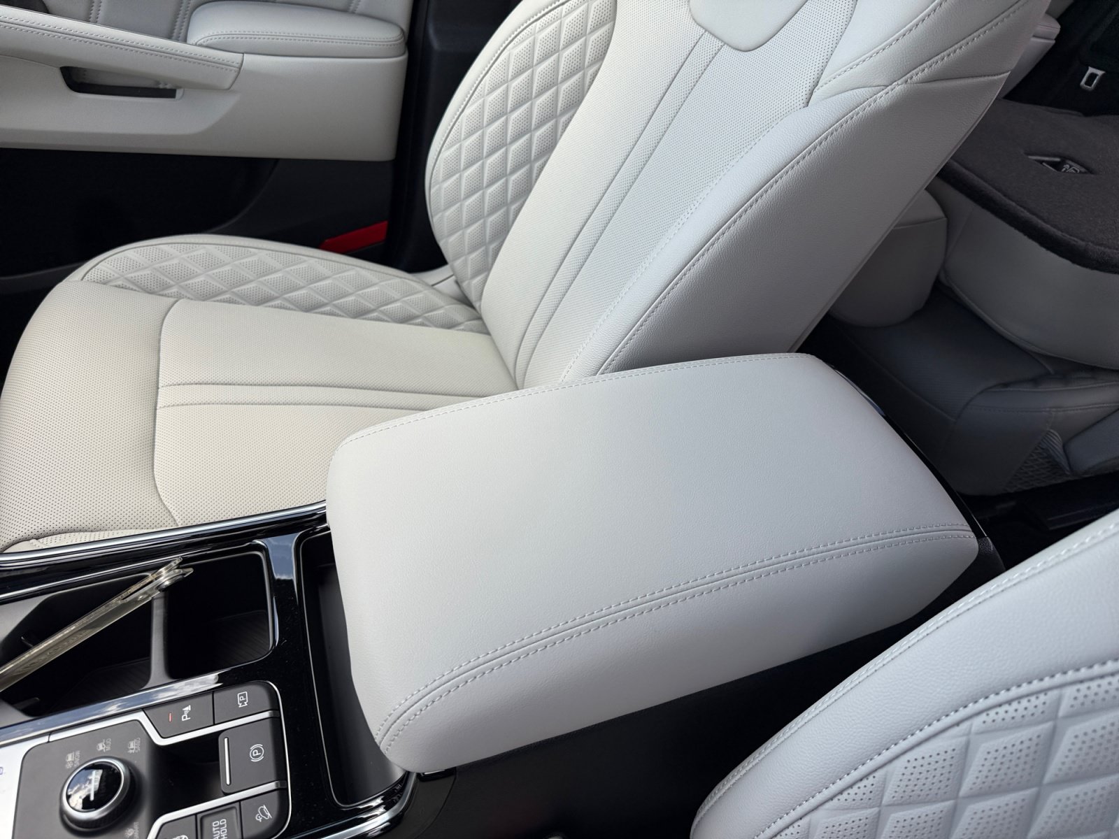 New 2026 Kia Sorento SX Prestige AWD/4WD image 14