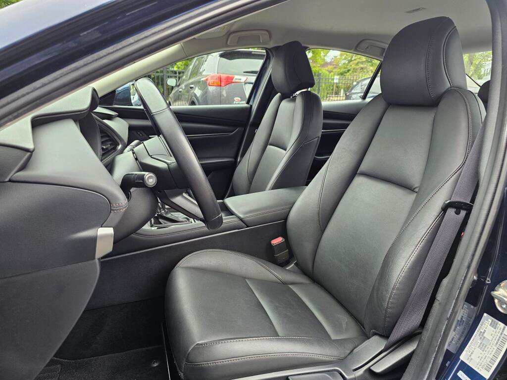Used 2020 MAZDA MAZDA3 Sedan w/ Select Package FWD image 20