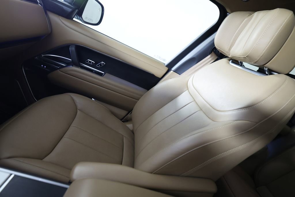 Used 2024 Land Rover Range Rover Autobiography AWD/4WD image 42