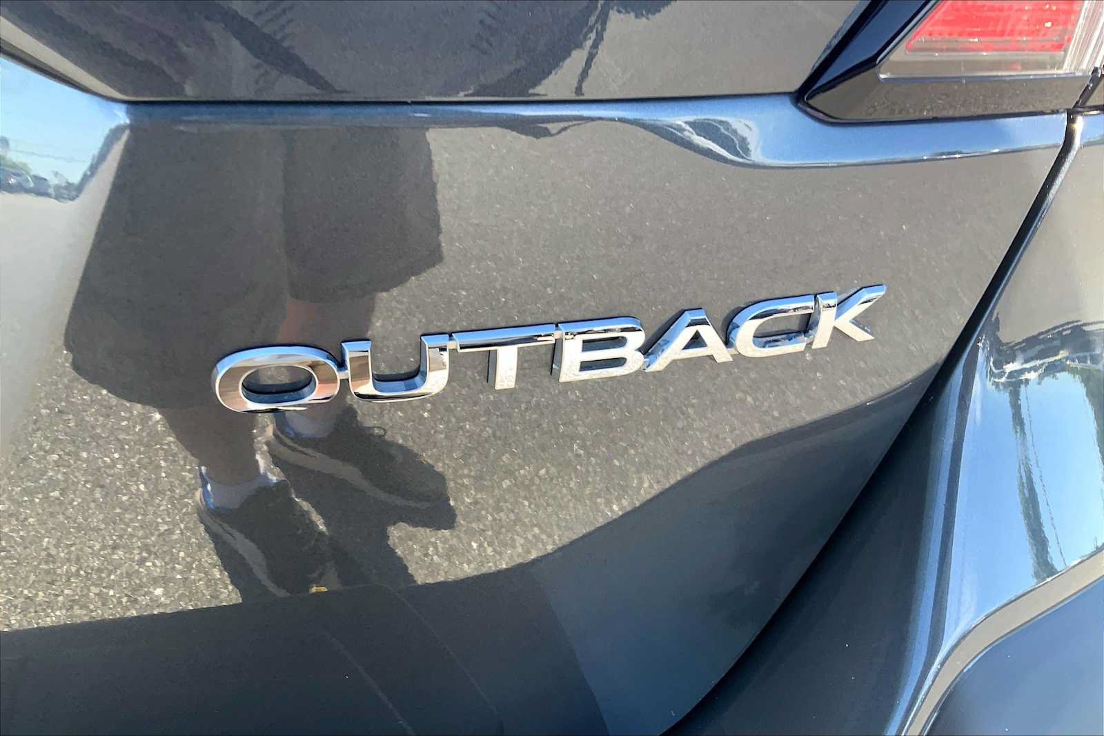 Used 2024 Subaru Outback Premium AWD/4WD image 10