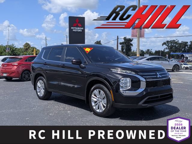 Used 2025 Mitsubishi Outlander ES